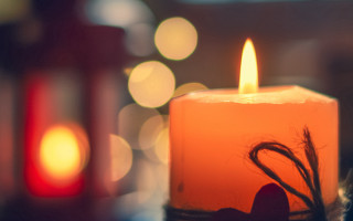 Candle heart table blurry lights - a candle free wallpaper