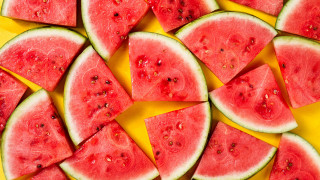 Yellow plate watermelon cutlery summer - a knife free wallpaper