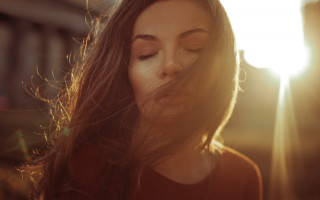 Woman long hair phone sunlight - closed free wallpaper