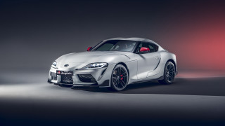 White sports car red background - panfuturism free wallpaper