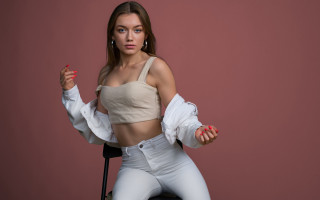 Woman white pants croptop pink - fashion photoshoot free wallpaper