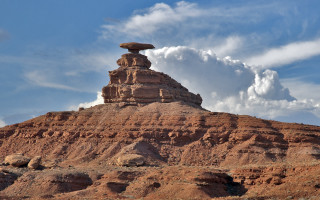 Desert rock formation sky clouds 3 - doug wildey free wallpaper
