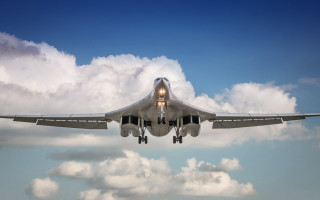 Jet airplane cloudy sky landing - its landing free wallpaper