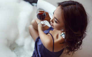 Woman wine glass smile luxury - carla wyzgala free wallpaper