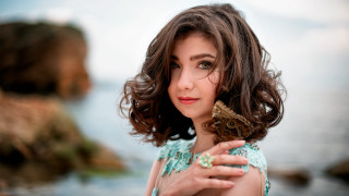 Woman butterfly lake portrait elina - ocean free wallpaper