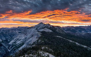 Mountain range sunset clouds trees 5 - the sky above free wallpaper