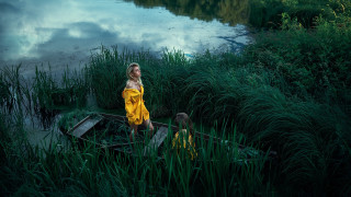 Woman yellow dress boat water - a yellow dress free wallpaper