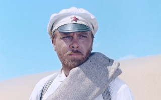 Desert man hat scarf blue - a hat and scarf free wallpaper