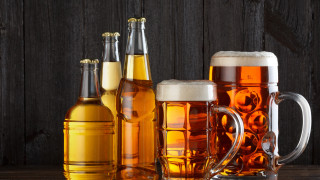 Beer mugs bottle autumn fire - adolf bierbrauer free wallpaper