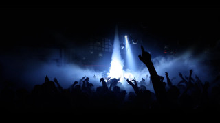 Crowd stage hands up lights - a stage free wallpaper