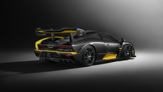Black yellow sports car dark - a spotlight free wallpaper