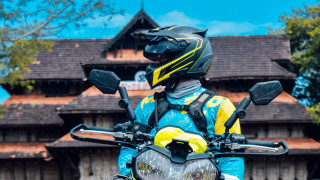 Helmet blue motorcycle shokof damaged - outfit free wallpaper
