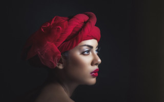 Woman red turban red lips - a red lipstick free wallpaper