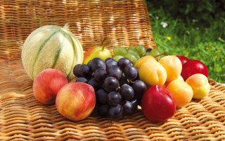 Fruit wicker table sun berries - outside free wallpaper