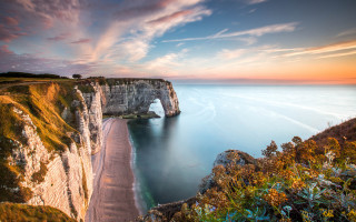 Cliff beach water sunset arch - a cliff free wallpaper for desktop