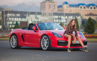 Woman red sports car city - neoism free wallpaper