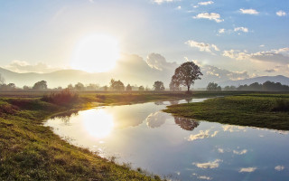River green field blue sky - lush free wallpaper