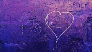 Purple heart graffiti lantern cityscape - graffiti free wallpaper