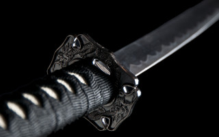Black white knife black handle - focus free wallpaper