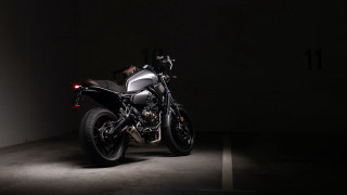 Motorcycle dark room light black - a light free wallpaper