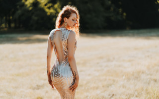 Woman dress field beach ocean - her back free wallpaper