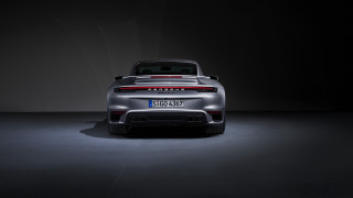 Silver car dark room black 6 - a silver car free wallpaper