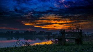 Lake hillside bench sunset mystical - a grass free wallpaper