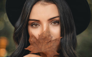 Woman leaf hat portrait black - portrait photography free wallpaper