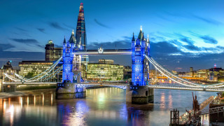 Bridge tower city night matte - christopher wren free wallpaper