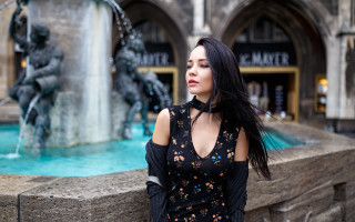 Fountain city square artnouveau fashion - eszter mattioni free wallpaper