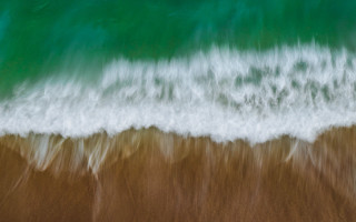 Blurry wave shore green ocean - ocean free wallpaper