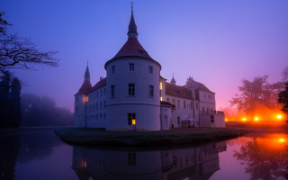 Castle tower clock lake night - rembrandt free wallpaper