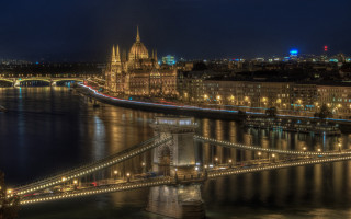 Night bridge city river lights - aladár körösfőikriesch free wallpaper