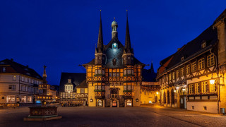 Clocktower townsquare fountain neo gothic - florence engelbach free wallpaper