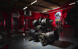 Gym dumbbells barbells skull studio - a gym free wallpaper