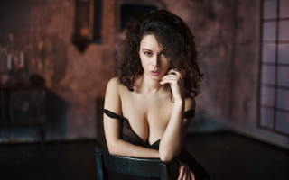Gothic serious portrait elina karimova - her chin free wallpaper