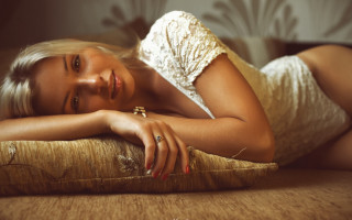 Woman pillow bed portrait photorealistic - a pillow free wallpaper