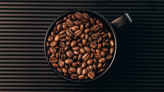 Coffee beans table wall black - a pan free wallpaper