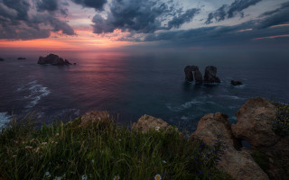 Sunset ocean rocks grass mystical - the rock free wallpaper