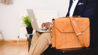 Man chair laptop briefcase quarton - product photo free wallpaper