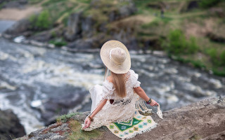 Woman river portrait neo romantic - river free wallpaper