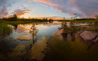 Lake trees clouds rocks autumn - the water free wallpaper