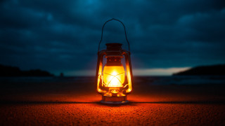 Lantern beach night dark sky - radiant free wallpaper