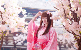 Pink kimono sakura portrait flowers - movie still free wallpaper