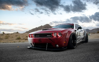 Red sports car desert cloudy - angry free wallpaper