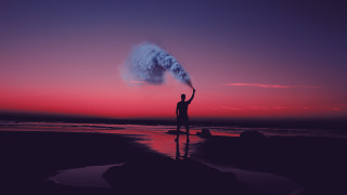 Man beach smoke bomb sunset - amir zand free wallpaper