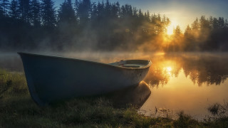 Lake sunset boat forest autumn - the shore of a lake free wallpaper