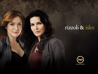 Two women posing picture rizzoli - a wall free wallpaper