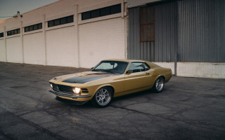 Yellow cobra matte car render - a black stripe free wallpaper