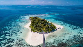 Island pier ocean aerial view - aerial free wallpaper